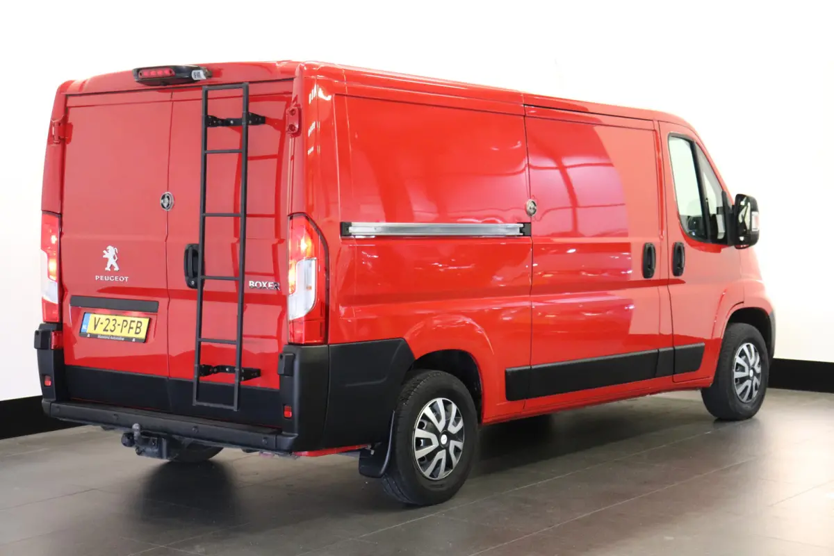 2.0 BlueHDI 164PK L2H1 EURO 6 - Airco - Navi - Cruise - € 11.499,- Excl.