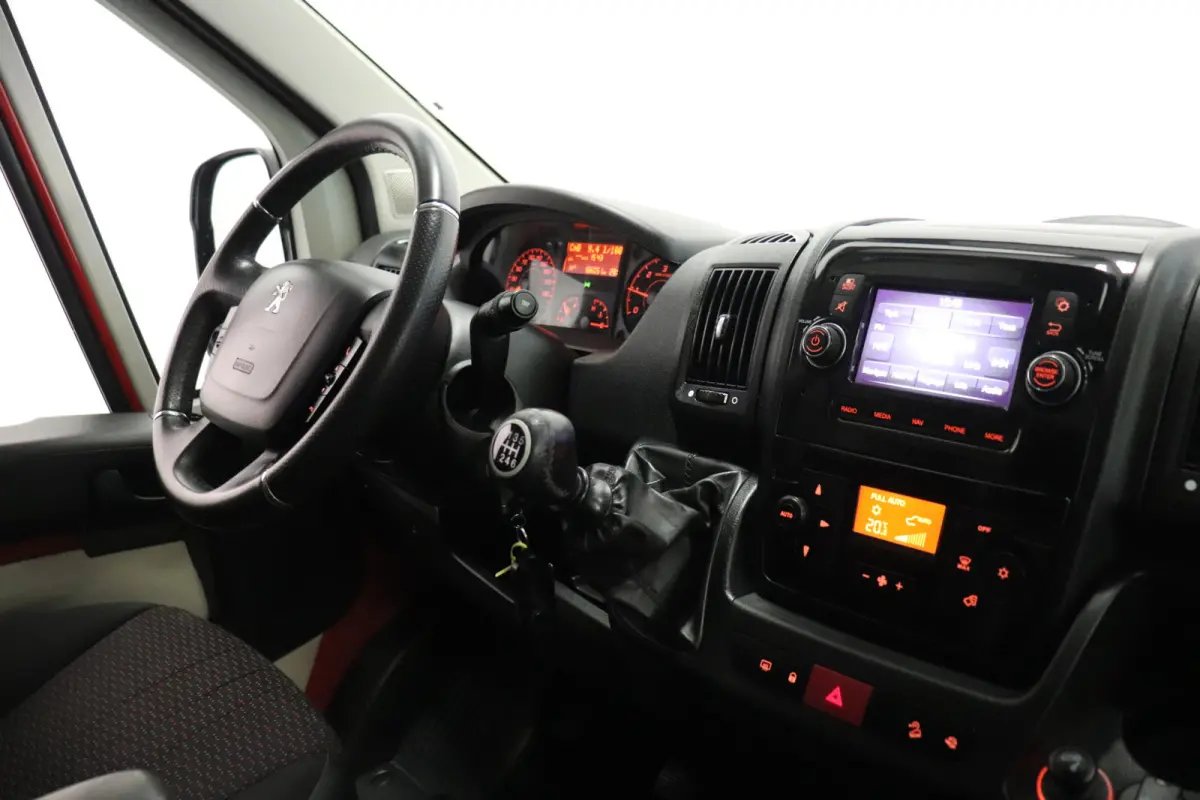 2.0 BlueHDI 164PK L2H1 EURO 6 - Airco - Navi - Cruise - € 11.499,- Excl.