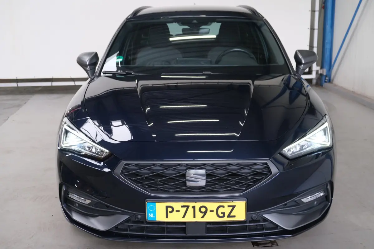 1.5 eTSI FR Business Intense Automaat - N.A.P. Airco, Cruise, Virtual Display, Camera, PDC.