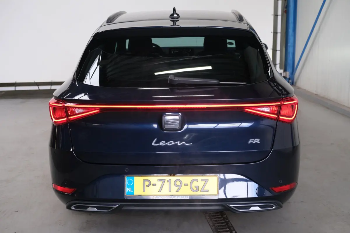 1.5 eTSI FR Business Intense Automaat - N.A.P. Airco, Cruise, Virtual Display, Camera, PDC.