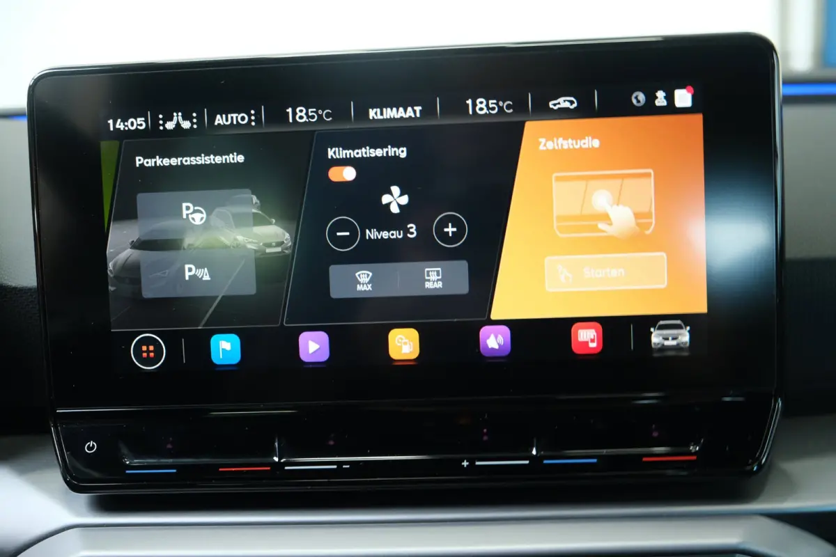 1.5 eTSI FR Business Intense Automaat - N.A.P. Airco, Cruise, Virtual Display, Camera, PDC.