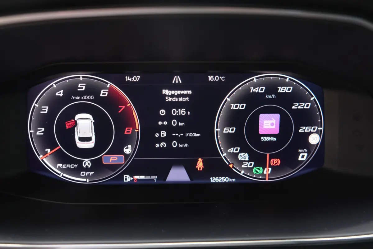 1.5 eTSI FR Business Intense Automaat - N.A.P. Airco, Cruise, Virtual Display, Camera, PDC.