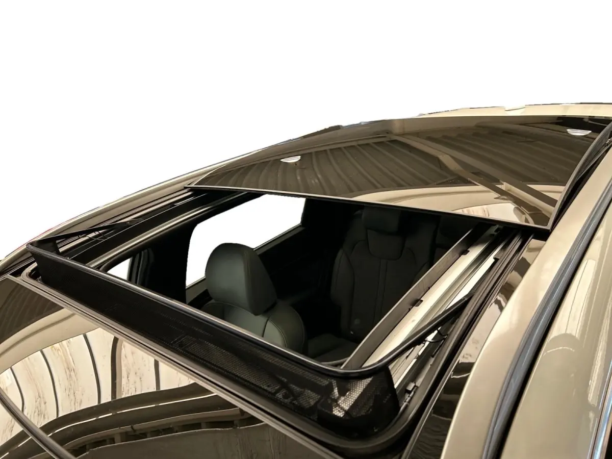 1.6 T-GDi Plug-in Hybrid 4WD DynamicPlusLine 7p | Apple Carplay / Android Auto | Navigatiesysteem | Licht + Regensensor | Stoel + Stuurverwarming | Elektrisch Verstelbare Bestuurdersstoel | 