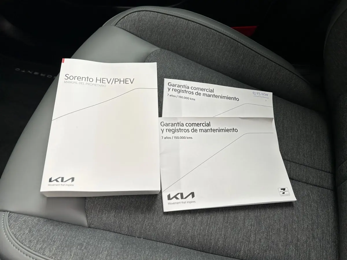 1.6 T-GDi Plug-in Hybrid 4WD DynamicPlusLine 7p | Apple Carplay / Android Auto | Navigatiesysteem | Licht + Regensensor | Stoel + Stuurverwarming | Elektrisch Verstelbare Bestuurdersstoel | 