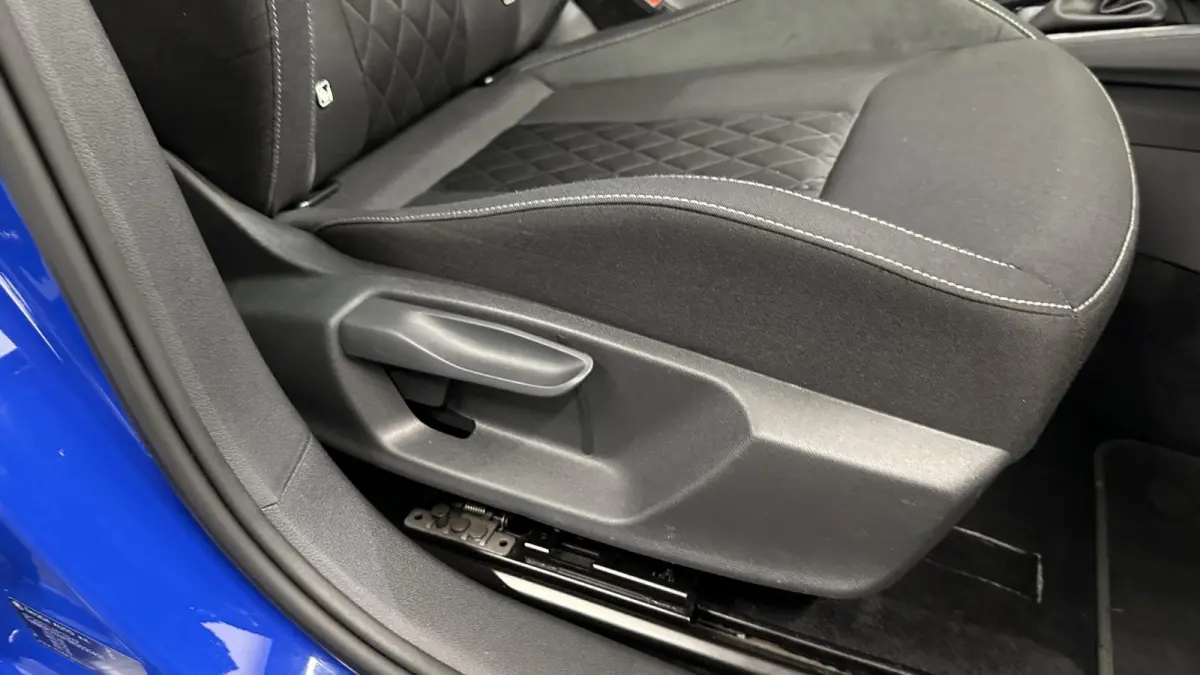 1.0 TSI Sport Business LM CRUISE CARPLAY ECC.