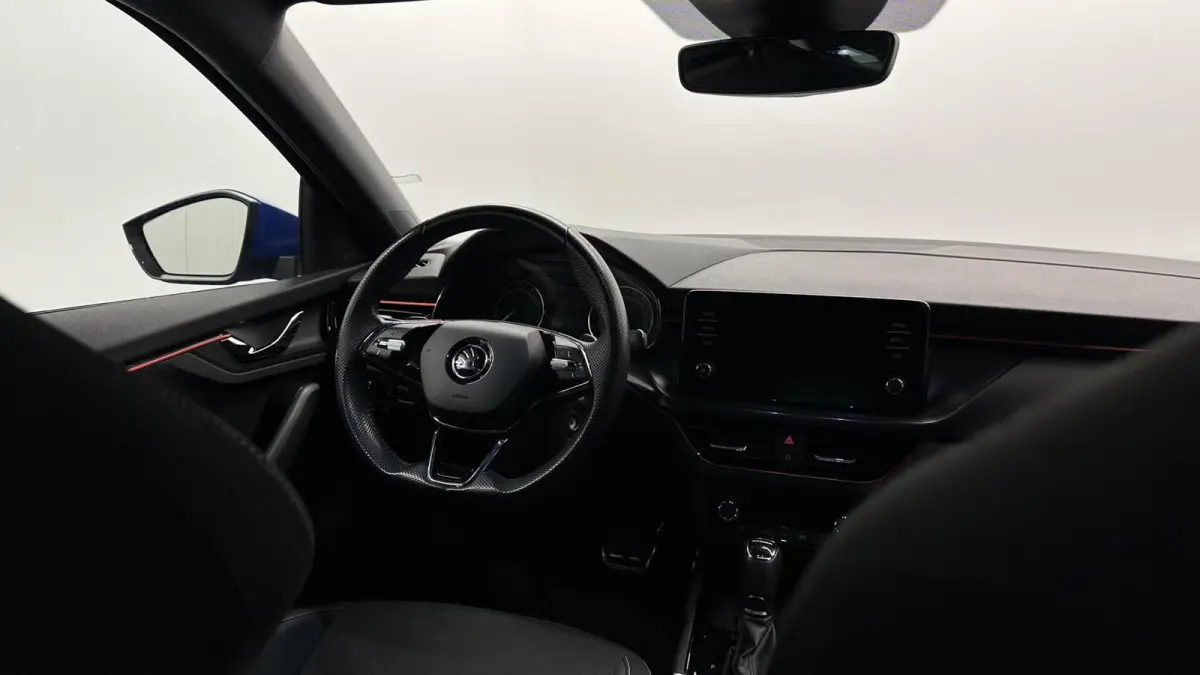 1.0 TSI Sport Business LM CRUISE CARPLAY ECC.