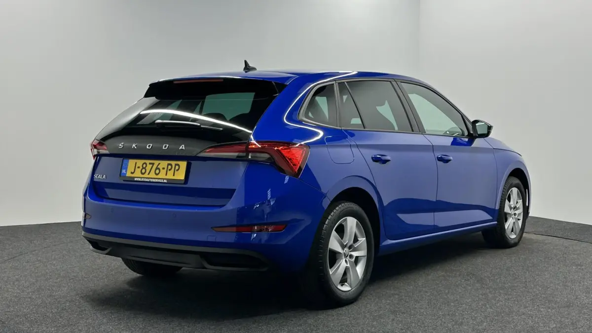 1.0 TSI Sport Business LM CRUISE CARPLAY ECC.
