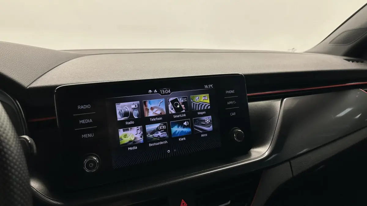 1.0 TSI Sport Business LM CRUISE CARPLAY ECC.
