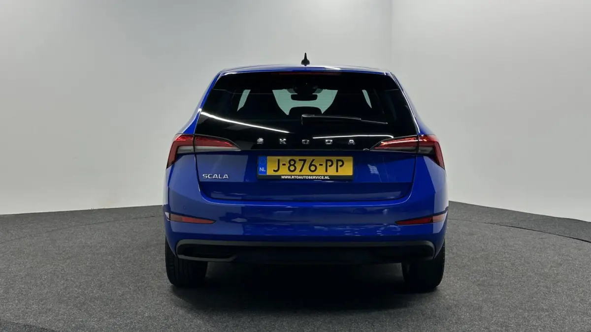 1.0 TSI Sport Business LM CRUISE CARPLAY ECC.