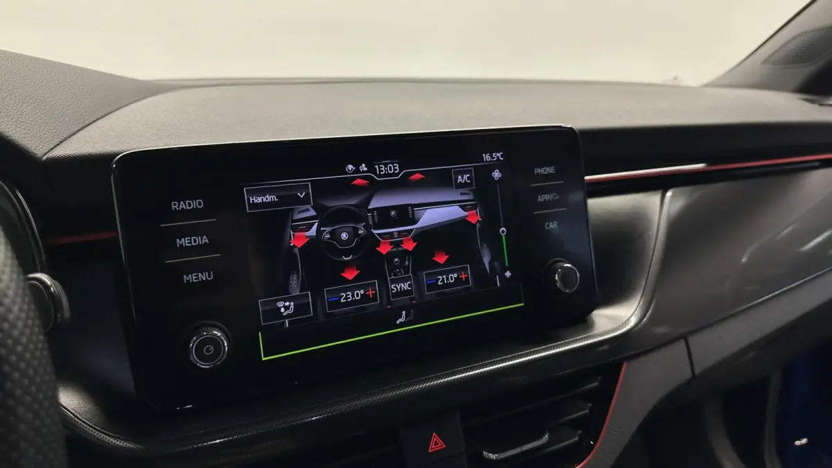 1.0 TSI Sport Business LM CRUISE CARPLAY ECC.