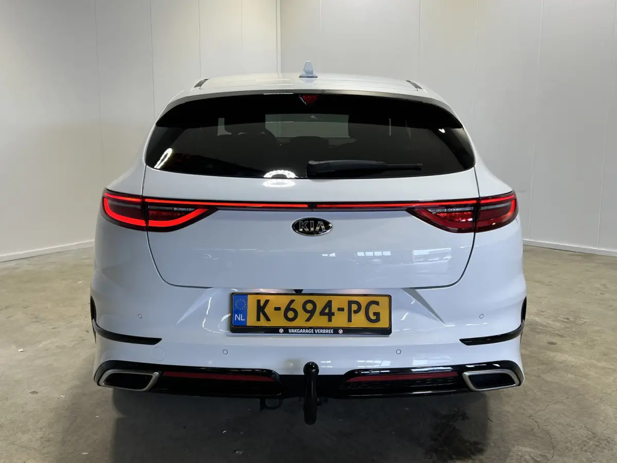 1.0 T-GDI GT-Line Edition | Navigatie/Android/Apple Carplay | LM Velgen 17" | Cruise Control | Achteruitrijcamera + PDC Achter | Airco |