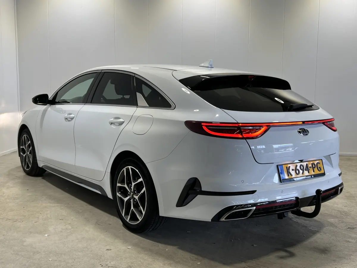 1.0 T-GDI GT-Line Edition | Navigatie/Android/Apple Carplay | LM Velgen 17" | Cruise Control | Achteruitrijcamera + PDC Achter | Airco |