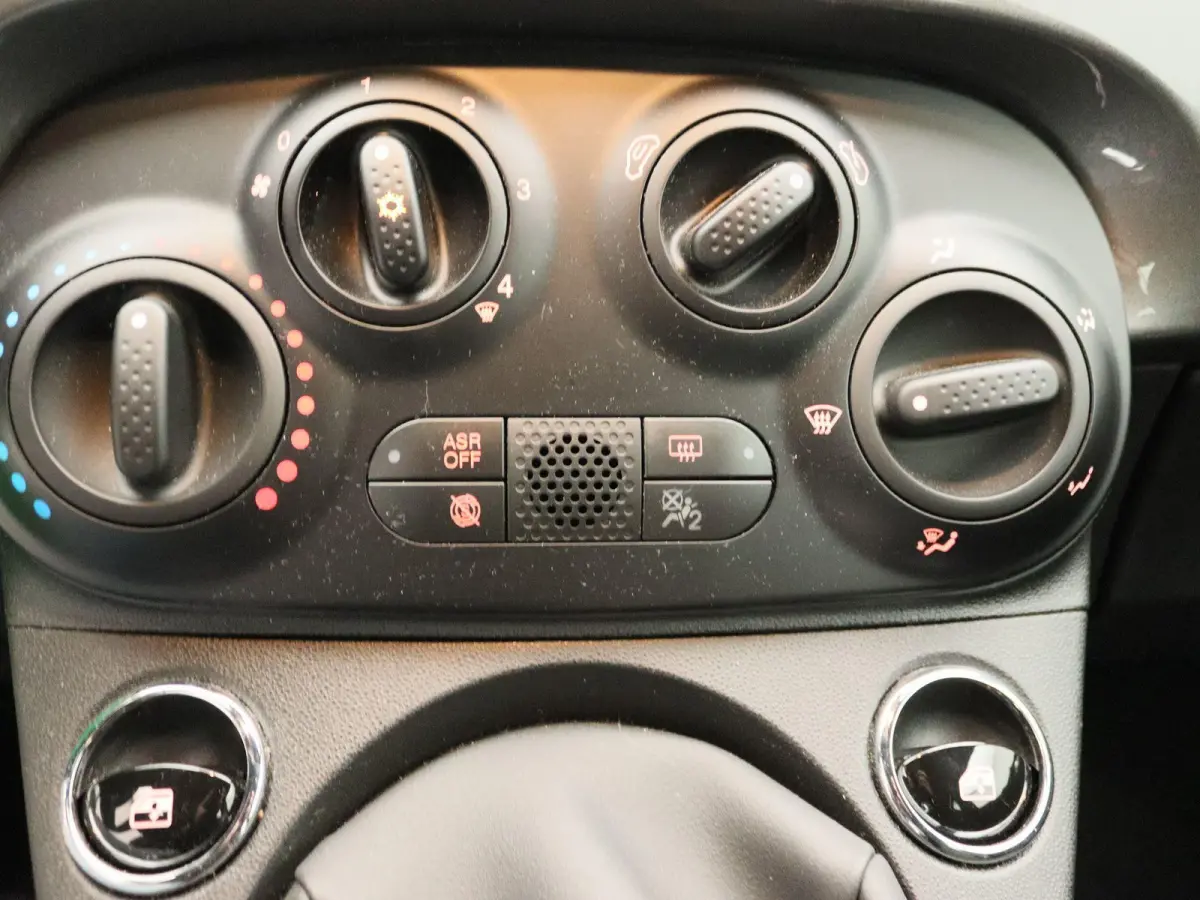 1.0 Hybrid | Apple Carplay/Android Auto | Airconditioning | Cruise Control |