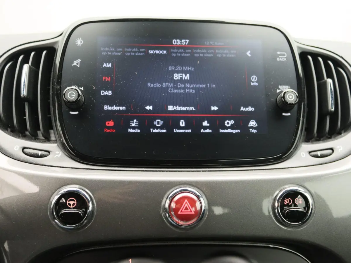 1.0 Hybrid | Apple Carplay/Android Auto | Airconditioning | Cruise Control |