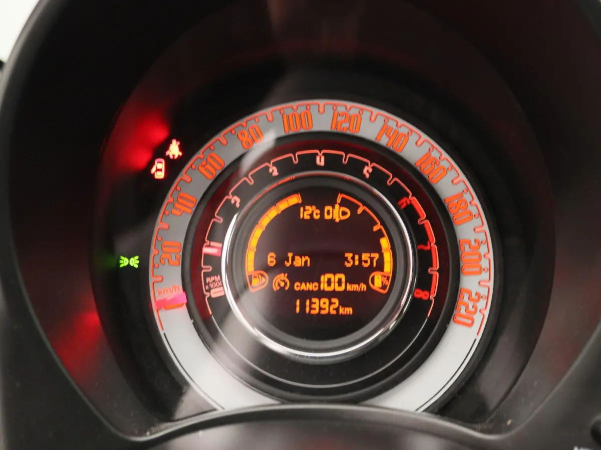 1.0 Hybrid | Apple Carplay/Android Auto | Airconditioning | Cruise Control |