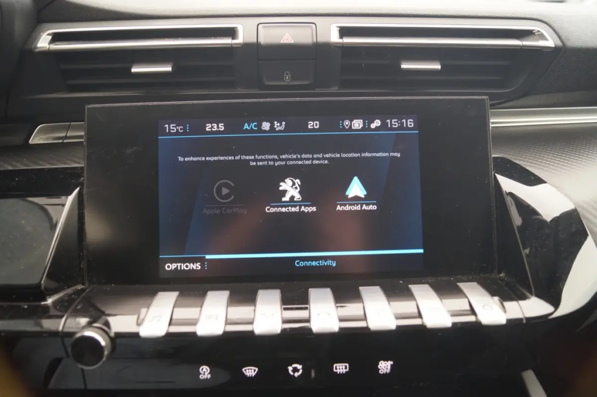 1.5 BlueHDI 130pk Automaat Active -NAVI-ECC-