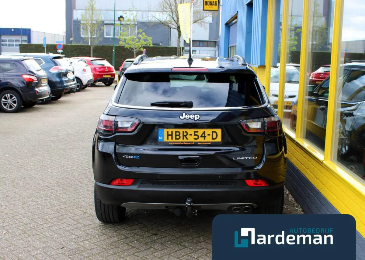 4xe Plug-in Hybrid Limited Lease Ed.