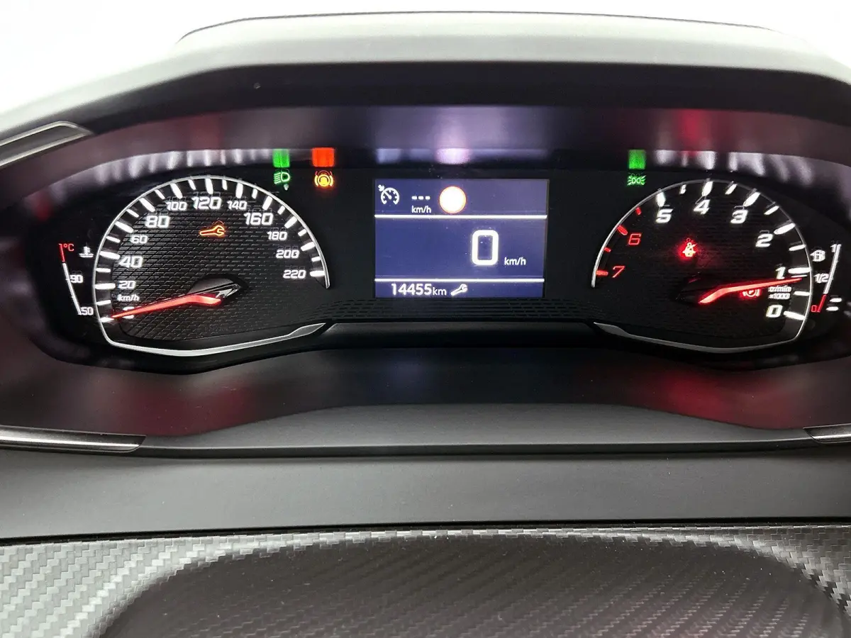 1.2 Style 100pk | Navigatie | Airco | Cruise Control | LED | Parkeersensoren | Apple Carplay/Android Auto |