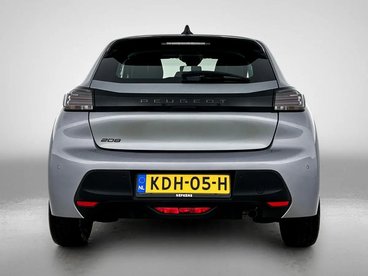 1.2 Style 100pk | Navigatie | Airco | Cruise Control | LED | Parkeersensoren | Apple Carplay/Android Auto |