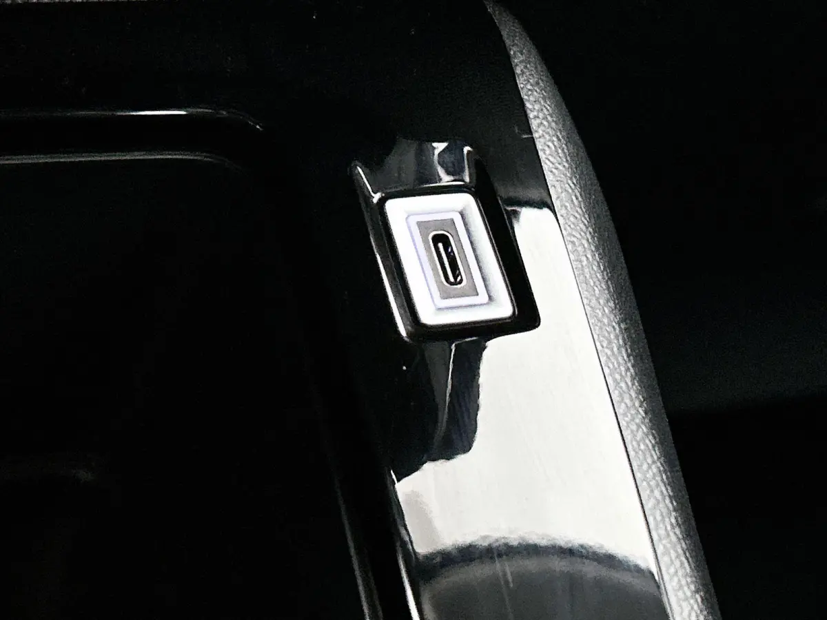 1.2 Style 100pk | Navigatie | Airco | Cruise Control | LED | Parkeersensoren | Apple Carplay/Android Auto |