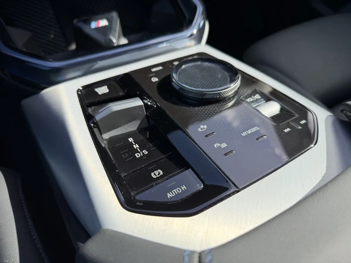 20 xDrive M Sport Panoramadak Trekhaak Leder ACC LED Achteruitrijcamera Stuurwielverwarming Carplay