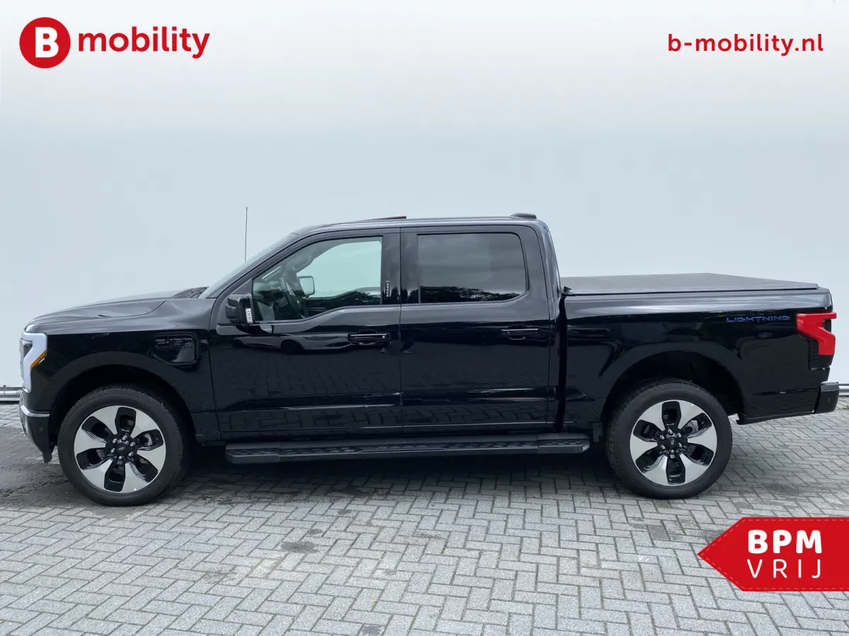 F-150 - Lightning Platinum 4x4 Extended Range 500km | Trekhaak 3500kg | Leer | Top View Camera | LED | Navigatie | Schuif/Kanteldak | Direct Leverbaar! | Pick Up