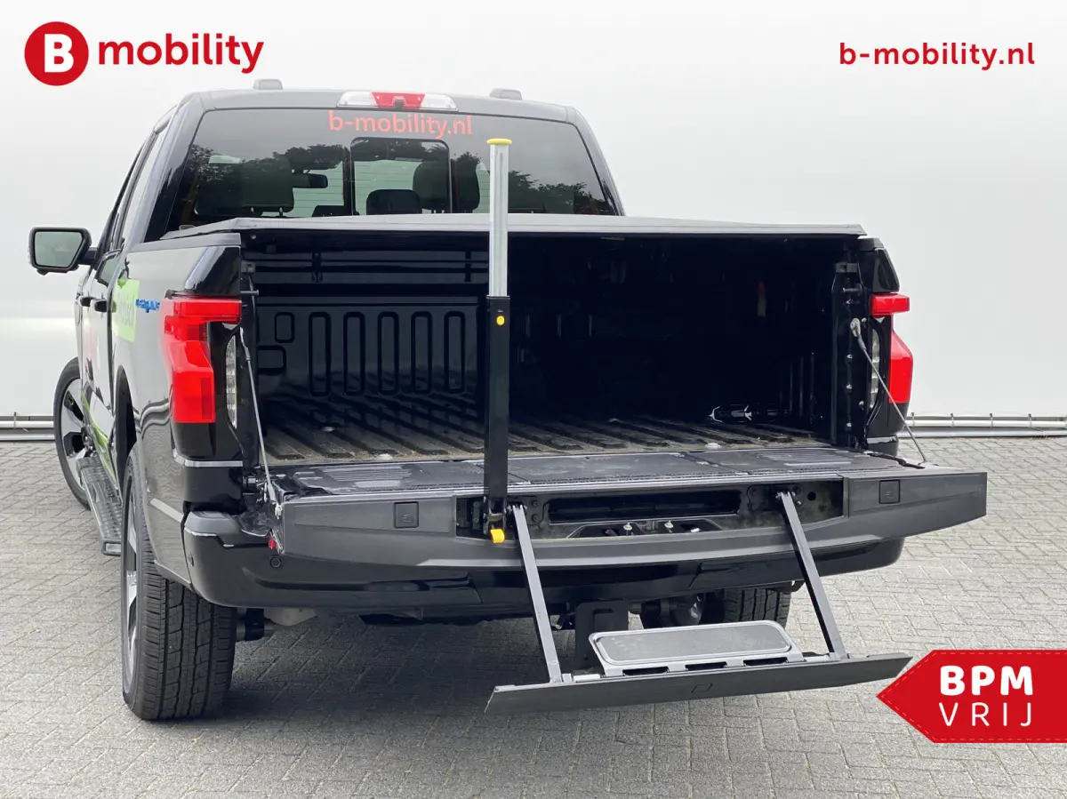 F-150 - Lightning Platinum 4x4 Extended Range 500km | Trekhaak 3500kg | Leer | Top View Camera | LED | Navigatie | Schuif/Kanteldak | Direct Leverbaar! | Pick Up