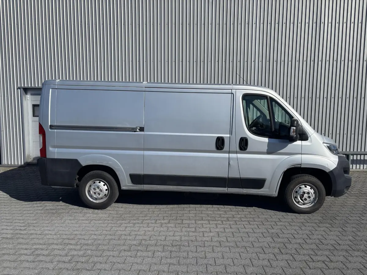 30 2.0 BlueHDi L2H1*AIRCO*CRUISE*HAAK*NAVI*3-PERS*