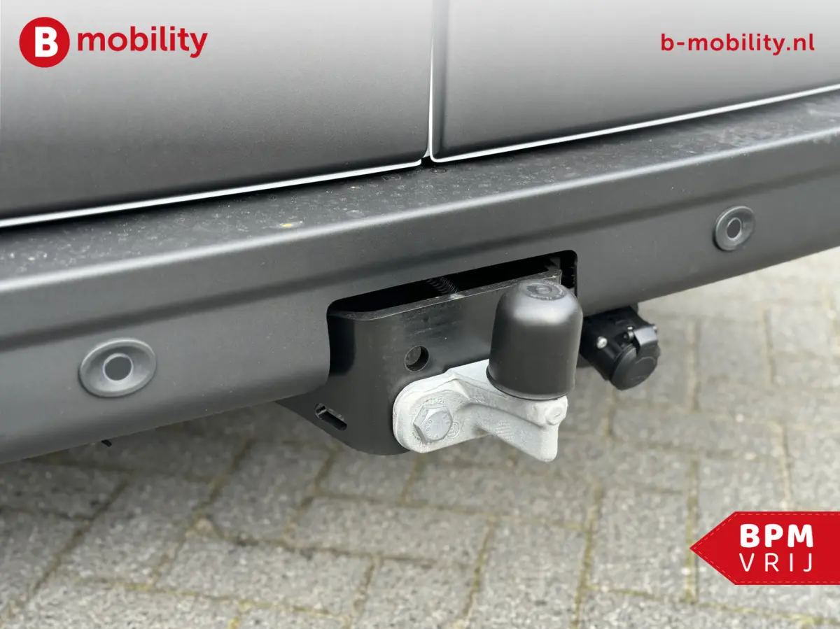 T35 2.3 dCi 135PK L2H2 V/A €14 Per Dag!! Comfort Rijklaar! NIEUW 10x VOORRAAD | Trekhaak | Betimmering | Navigatie | PDC