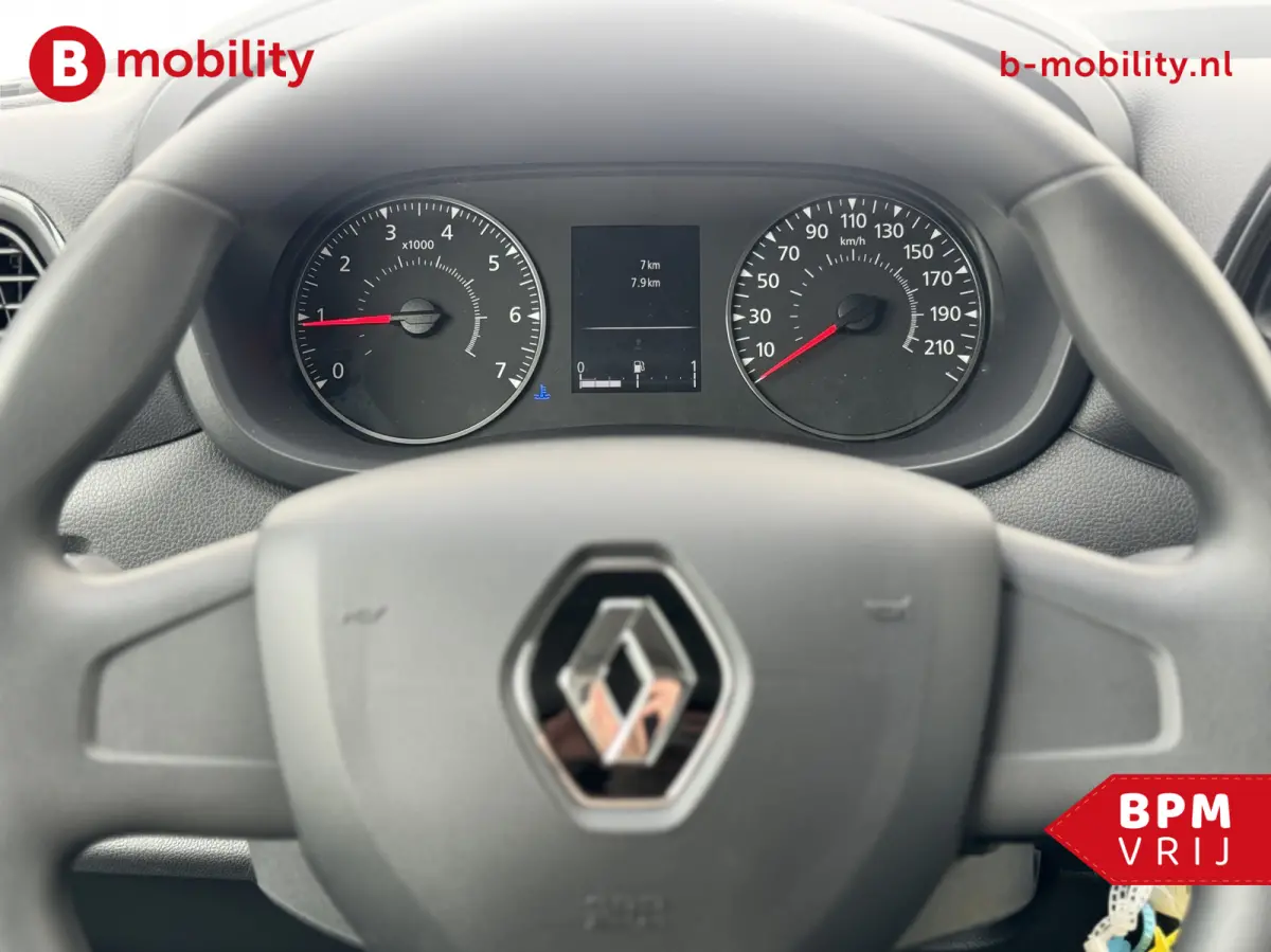 T35 2.3 dCi 135PK L2H2 V/A €14 Per Dag!! Comfort Rijklaar! NIEUW 10x VOORRAAD | Trekhaak | Betimmering | Navigatie | PDC