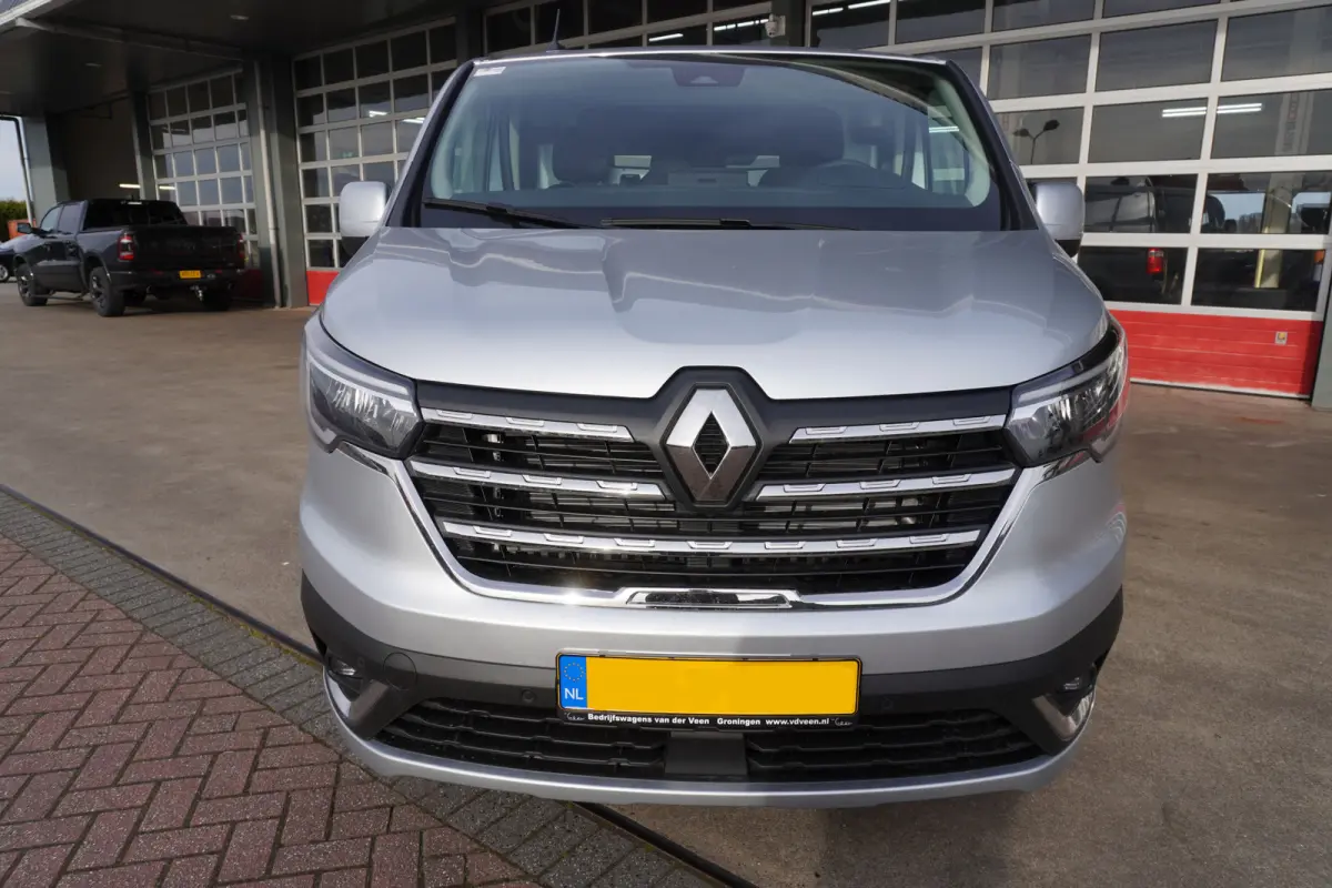 2.0 dCi 170PK T30 L2H1 Luxe Automaat Schuifdeur L/R Nr. V189 | Climate | Adapt. Cruise | Navi | Trekhaak | Betimmering