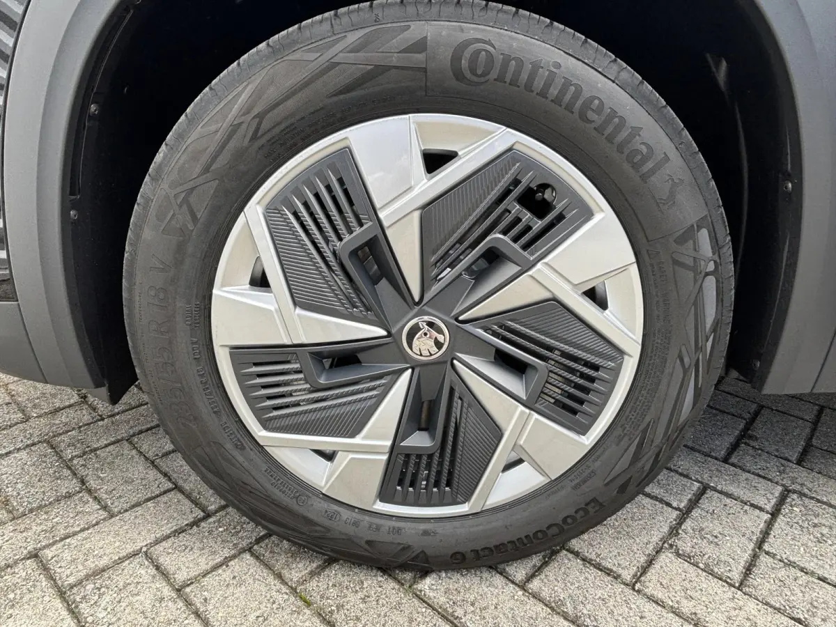 1.5 TSI MHEV Business Edition 150 PK | Automaat | Matrix LED Koplampen | Navigatie | Lounge interieur | Light & View pakket | Keyless Entry | Achteruitrijcamera | Climate Control | Adaptive 