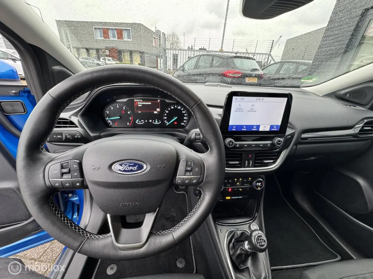 1.0 EcoBoost Titanium X First Edition