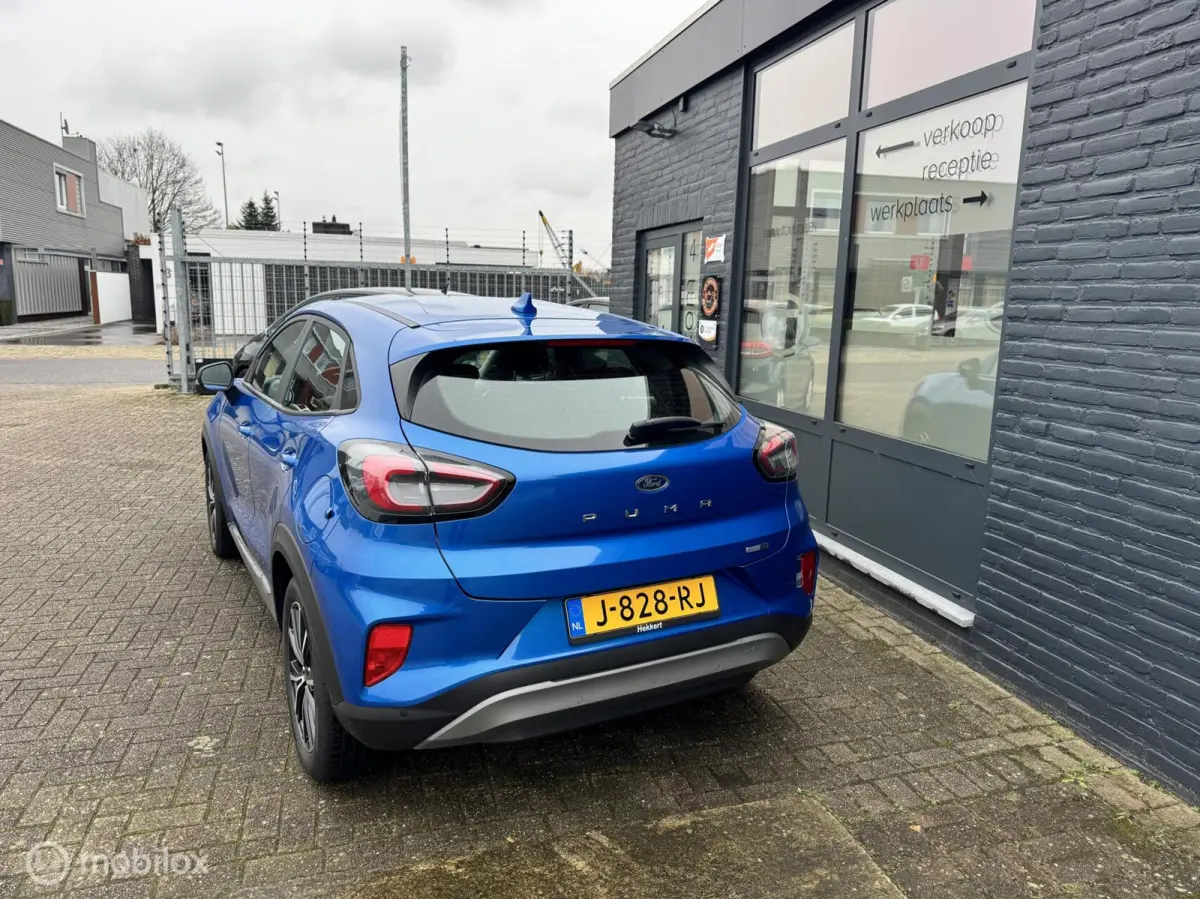1.0 EcoBoost Titanium X First Edition