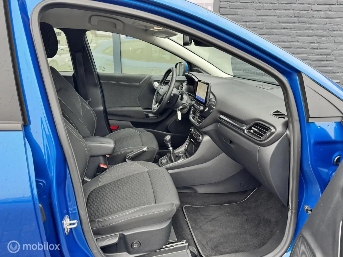 1.0 EcoBoost Titanium X First Edition