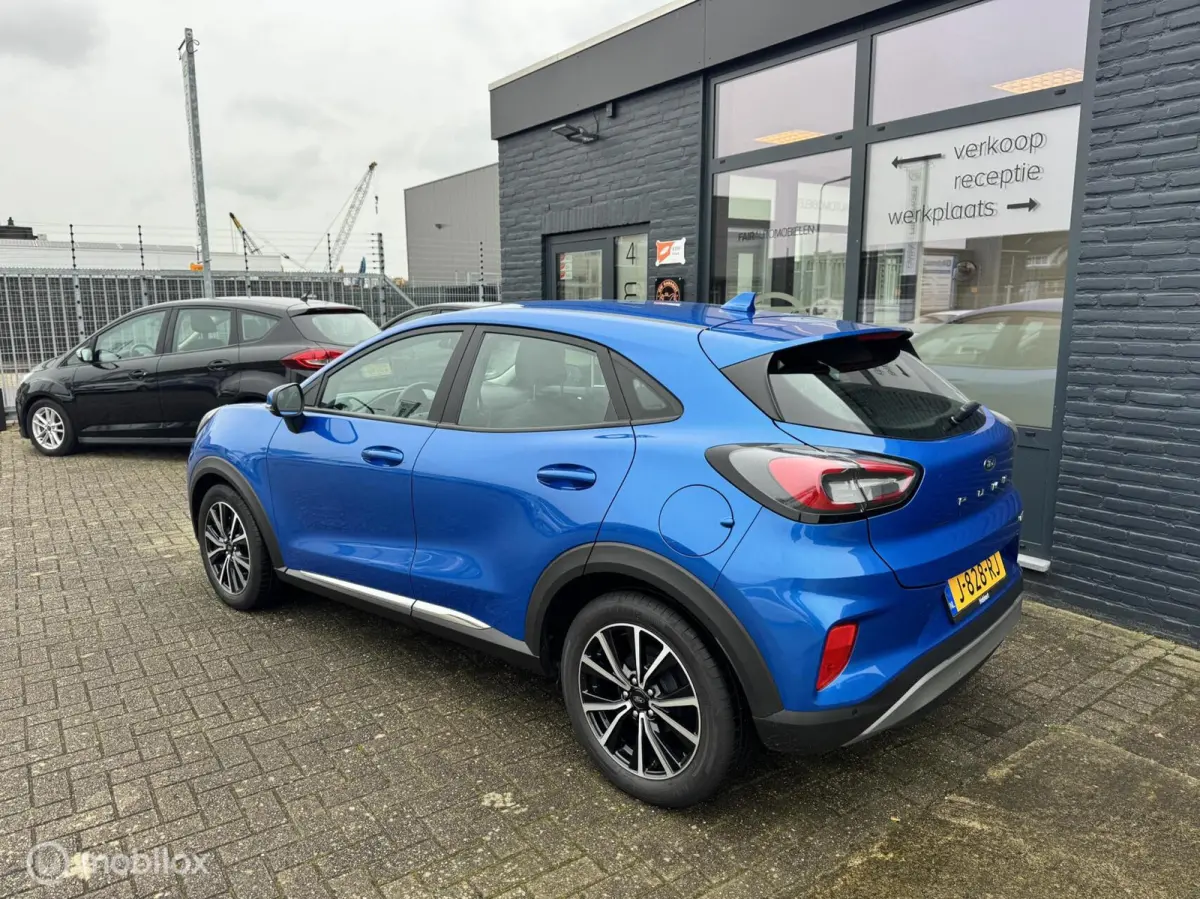 1.0 EcoBoost Titanium X First Edition