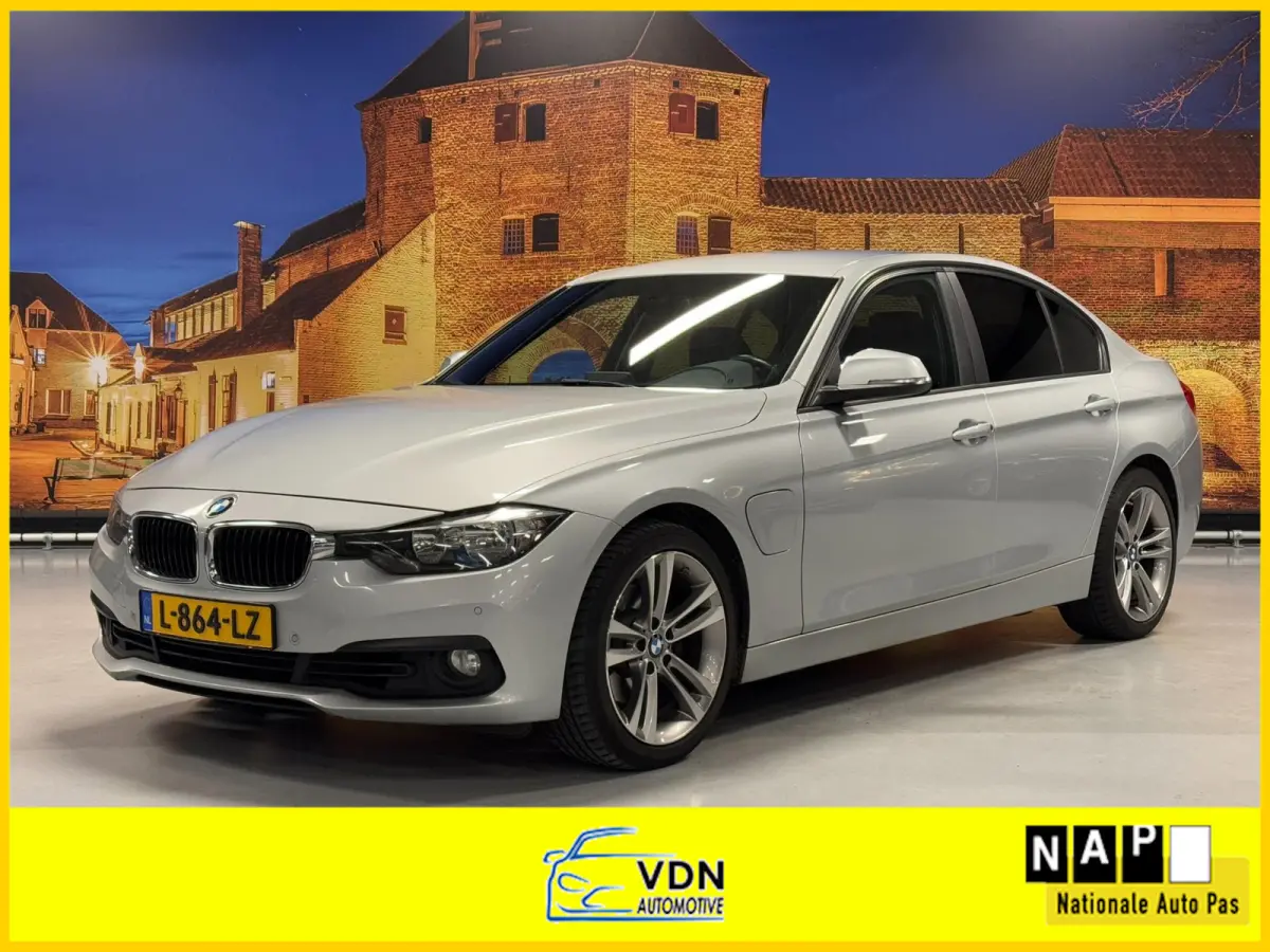 330e Executive iPerformance Automaat Leer PDC