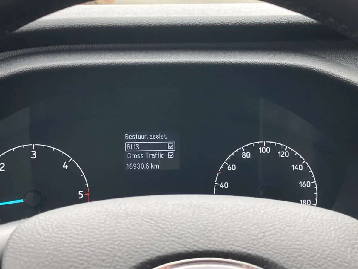 300 2.0 TDCI L1H1 Trend 130pk/96kW Automaat | BPM VRIJ! | | Dodehoek | Multimediascherm | Carplay | Camera | Voorruitverwarming | etc. etc. 79885
