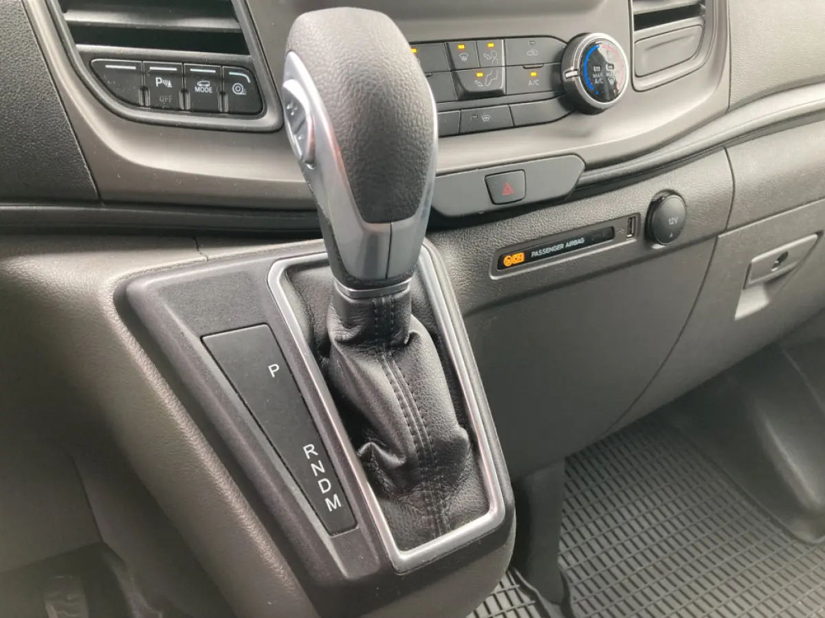 300 2.0 TDCI L1H1 Trend 130pk/96kW Automaat | BPM VRIJ! | | Dodehoek | Multimediascherm | Carplay | Camera | Voorruitverwarming | etc. etc. 79885
