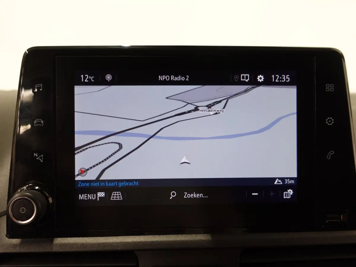 1.5D 130PK L2H1 Edition Automaat Airco Navigatie Camera Parkeersensoren Trekhaak