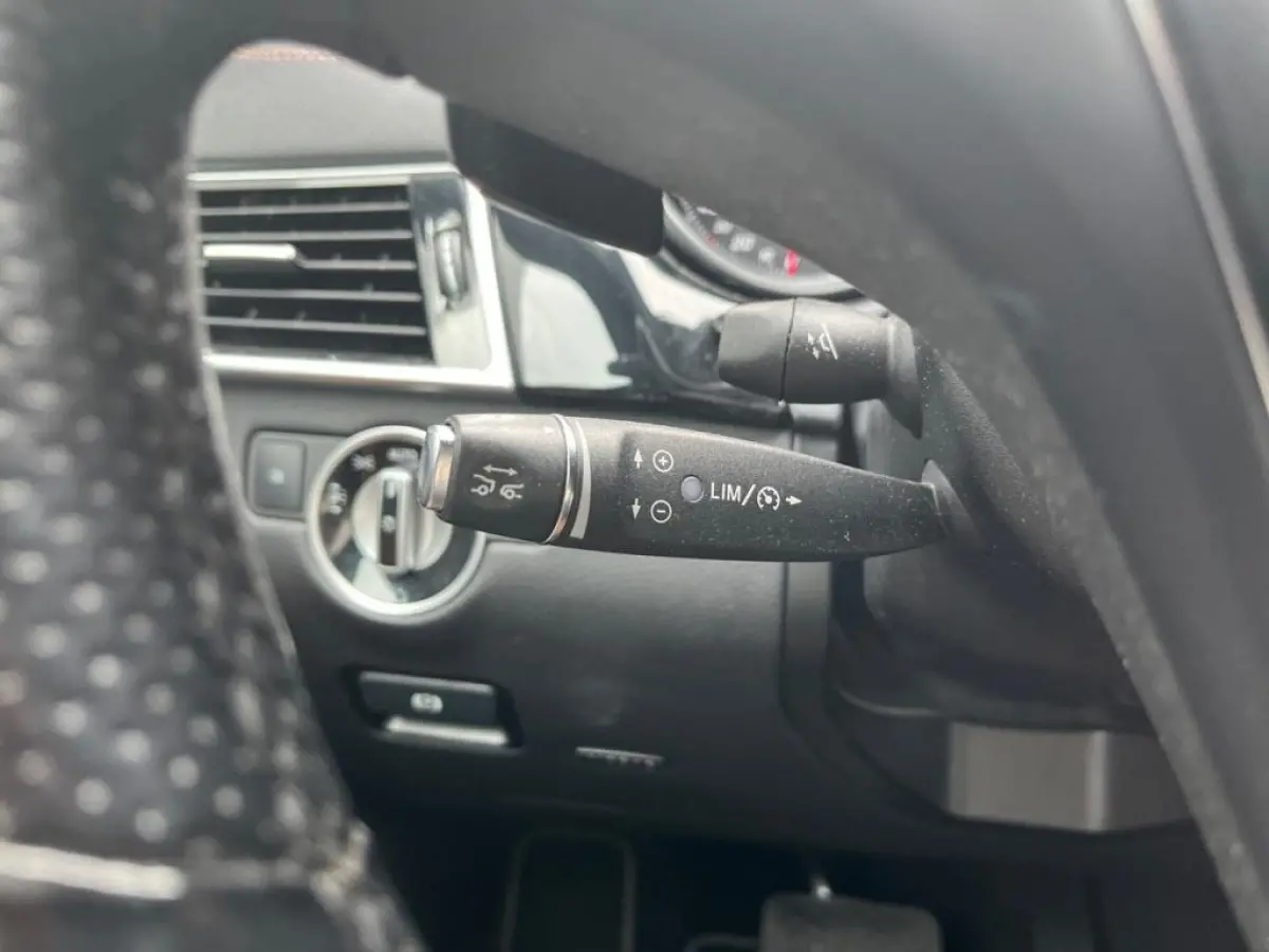 500 e 4MATIC LEDER PANODAK LMV NAVIGATIE CRUISE