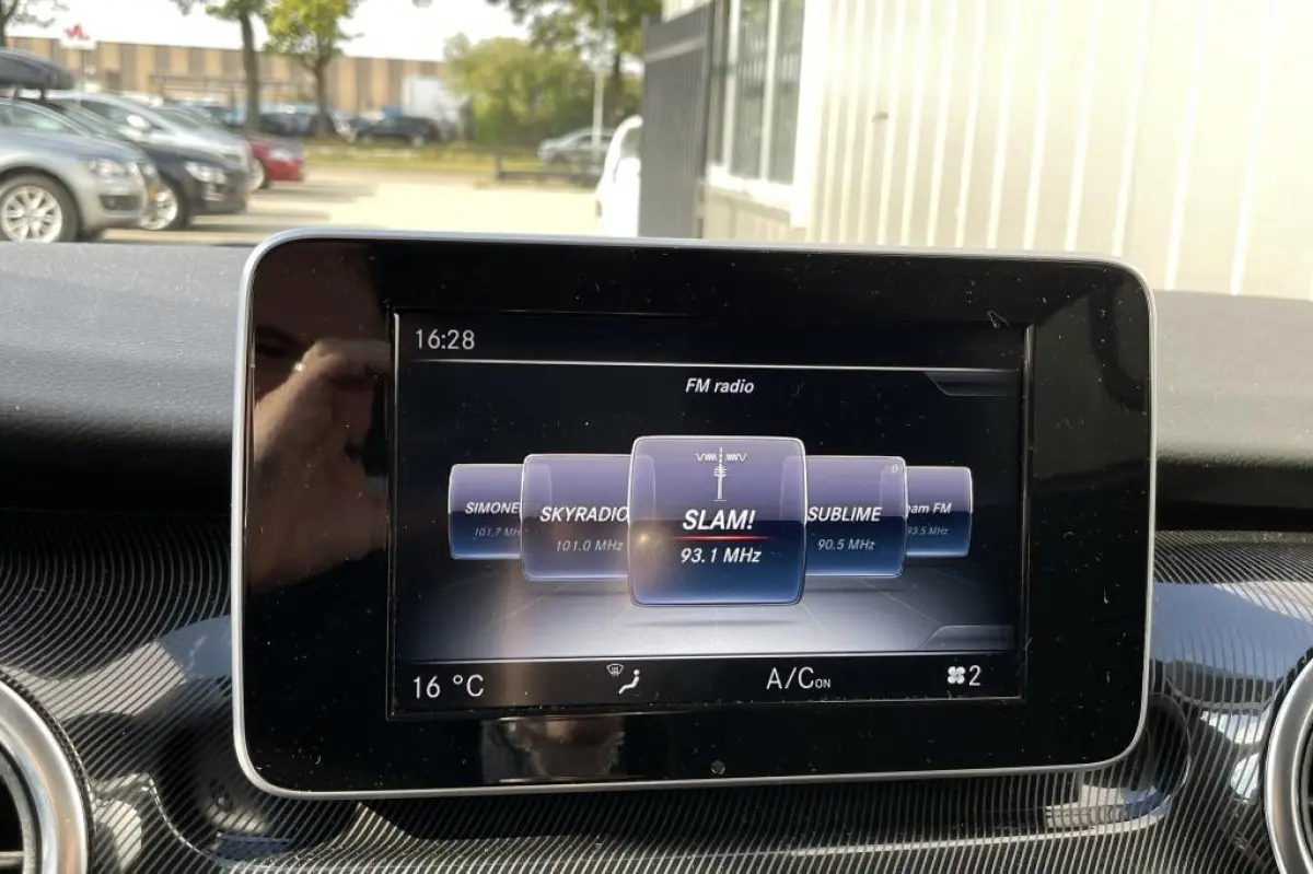 220d XXL ECC LMV NAVIGATIE PDC CRUISE