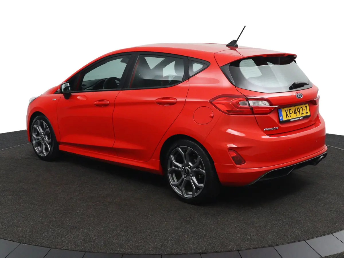 1.0 EcoBoost ST-Line 17" LMV| Navigatie | LED | Climate Control | Cruise Control