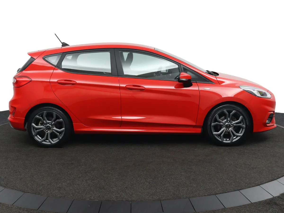 1.0 EcoBoost ST-Line 17" LMV| Navigatie | LED | Climate Control | Cruise Control