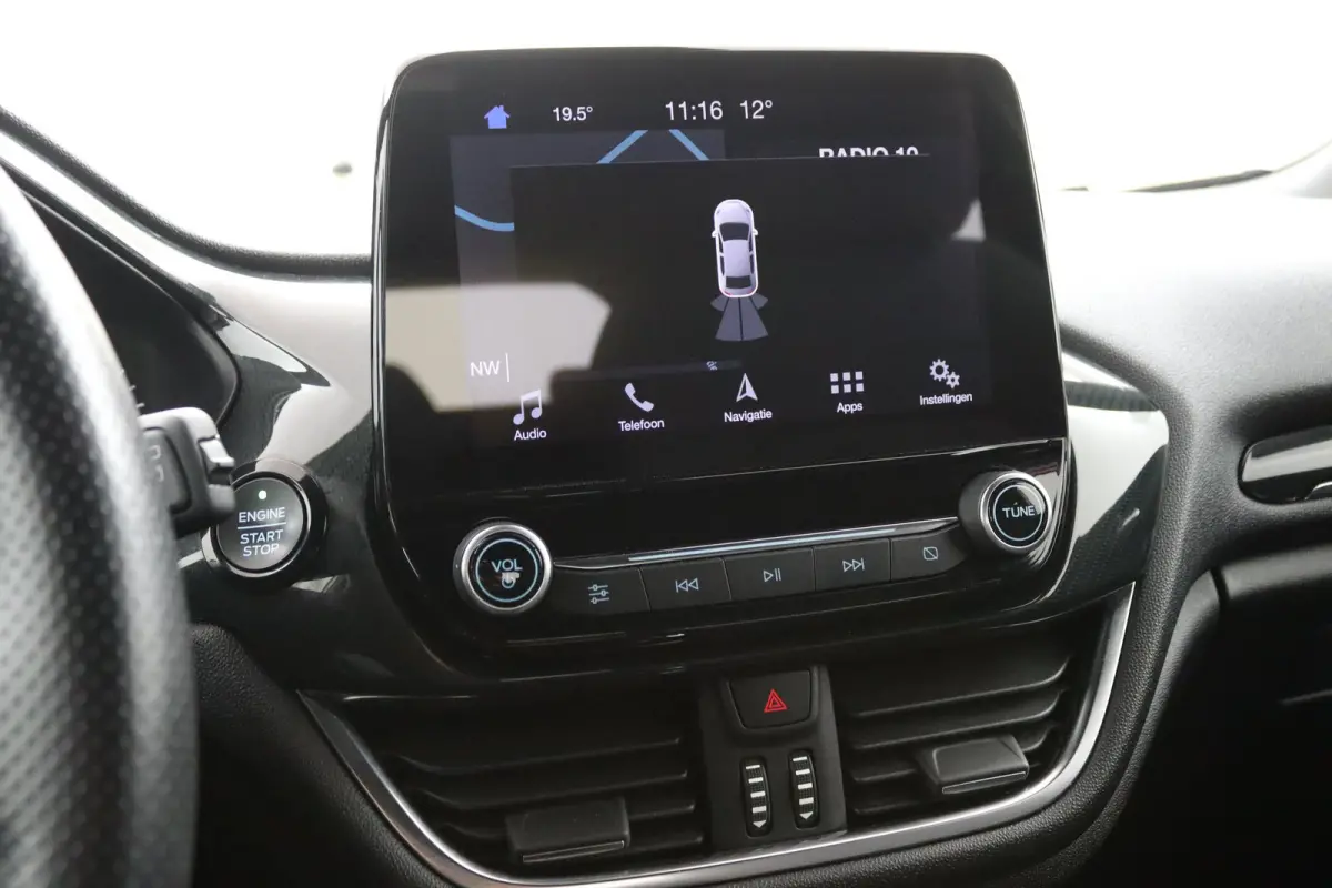 1.0 EcoBoost ST-Line 17" LMV| Navigatie | LED | Climate Control | Cruise Control