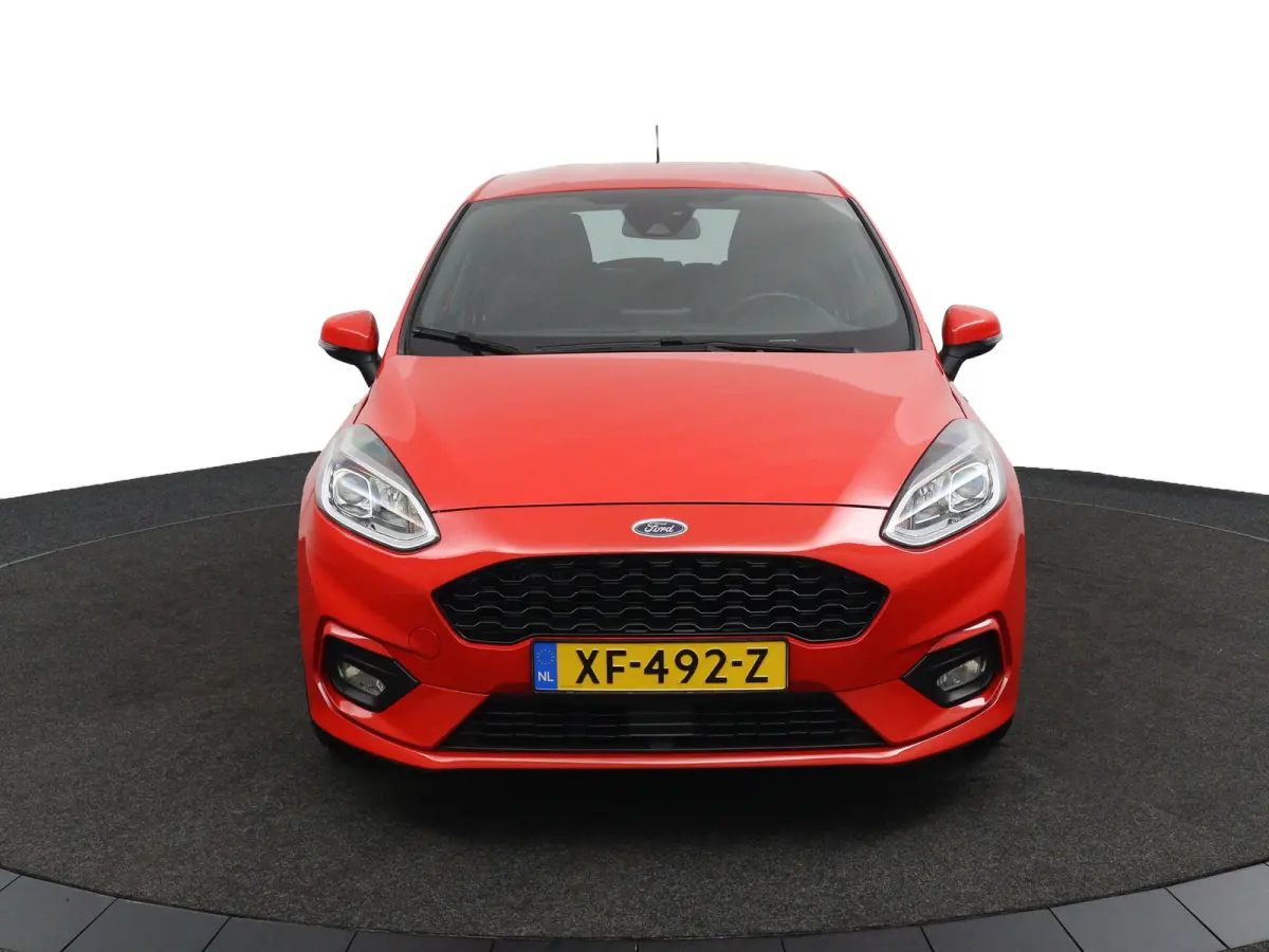 1.0 EcoBoost ST-Line 17" LMV| Navigatie | LED | Climate Control | Cruise Control