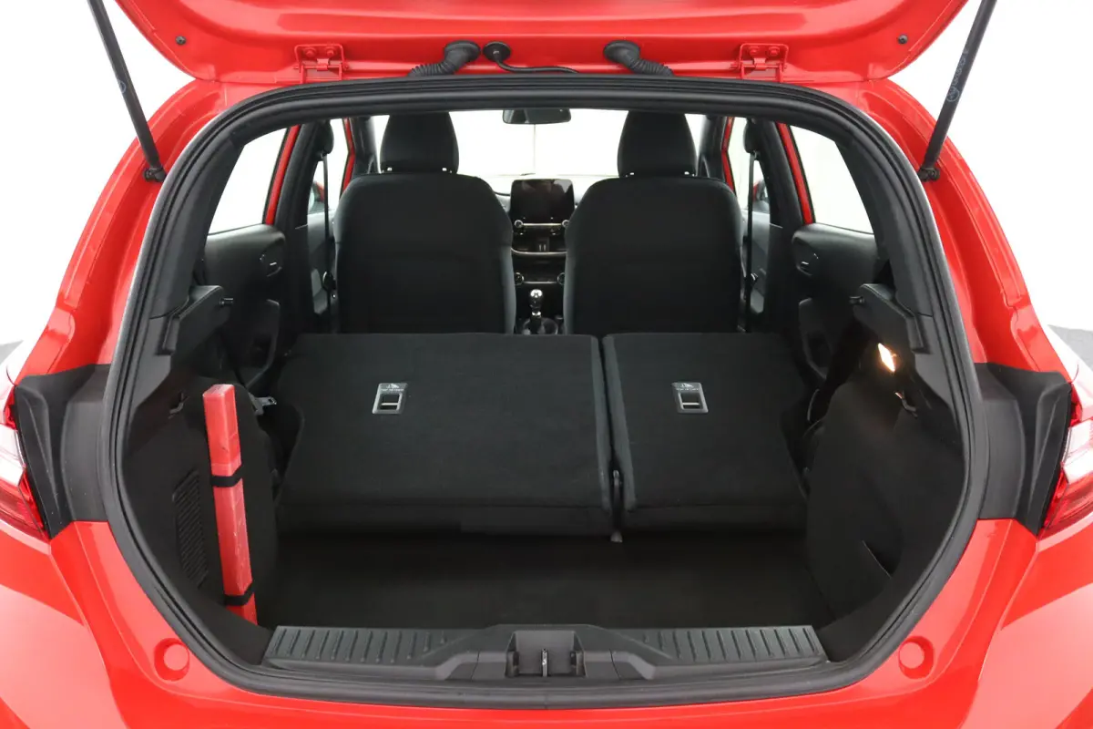 1.0 EcoBoost ST-Line 17" LMV| Navigatie | LED | Climate Control | Cruise Control