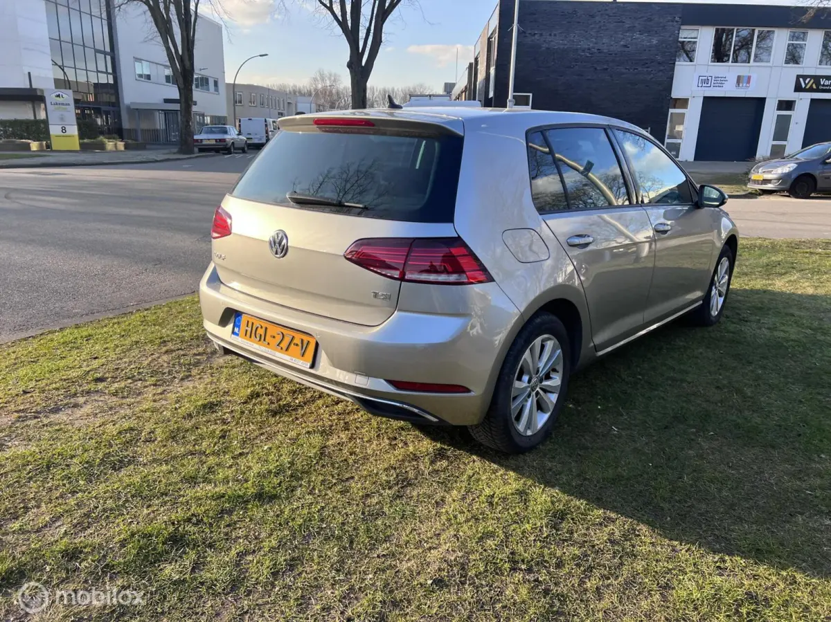 1.0 TSI Comfortline Business