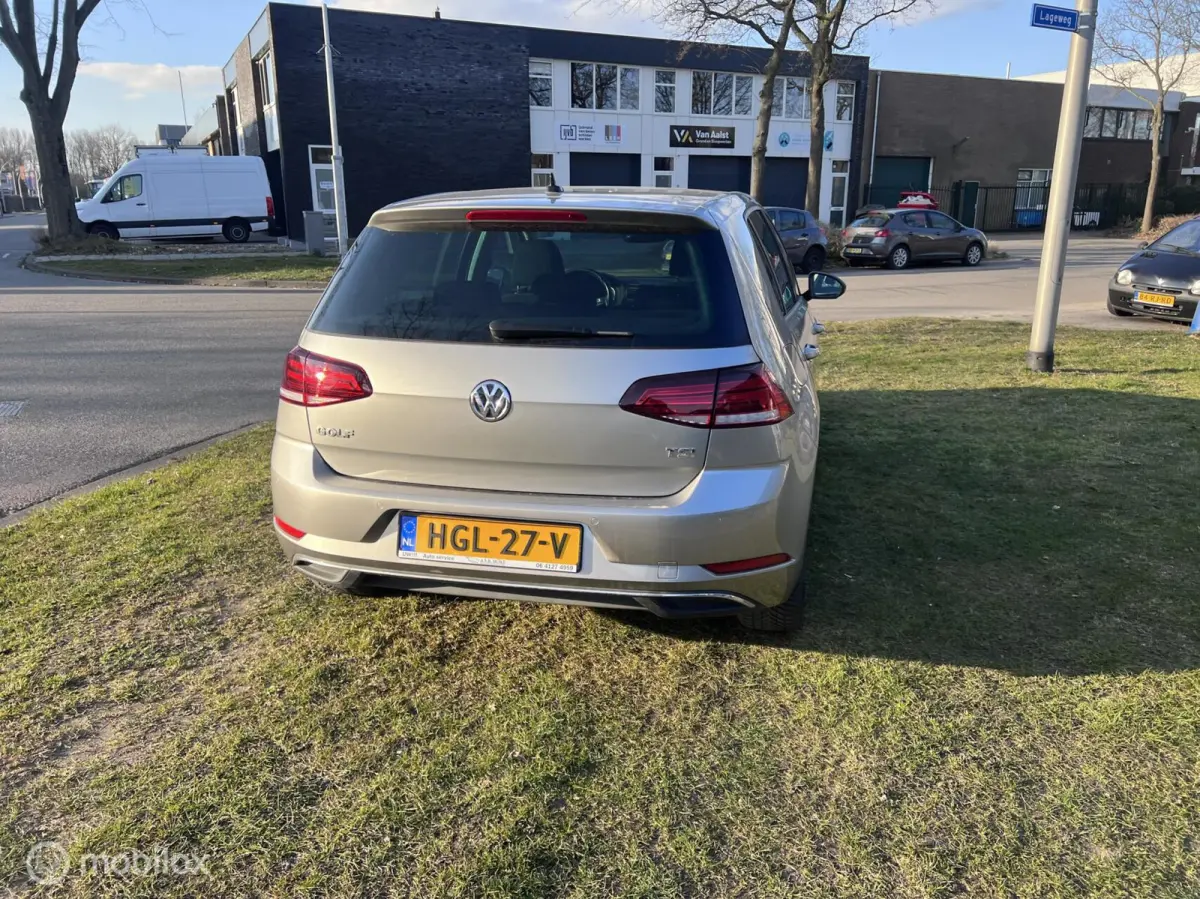 1.0 TSI Comfortline Business