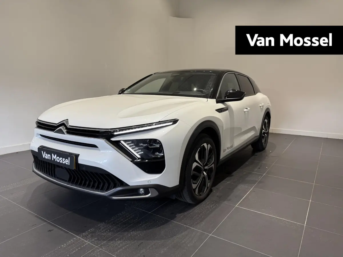 1.6 Plug-in Hybrid 180 Business Plus | MASSAGE | STOEL VERWARM-EN VERKOELING | ADAPTIEF |